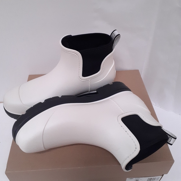 UGG Droplet Rainboots Sz 10 - Picture 4 of 10